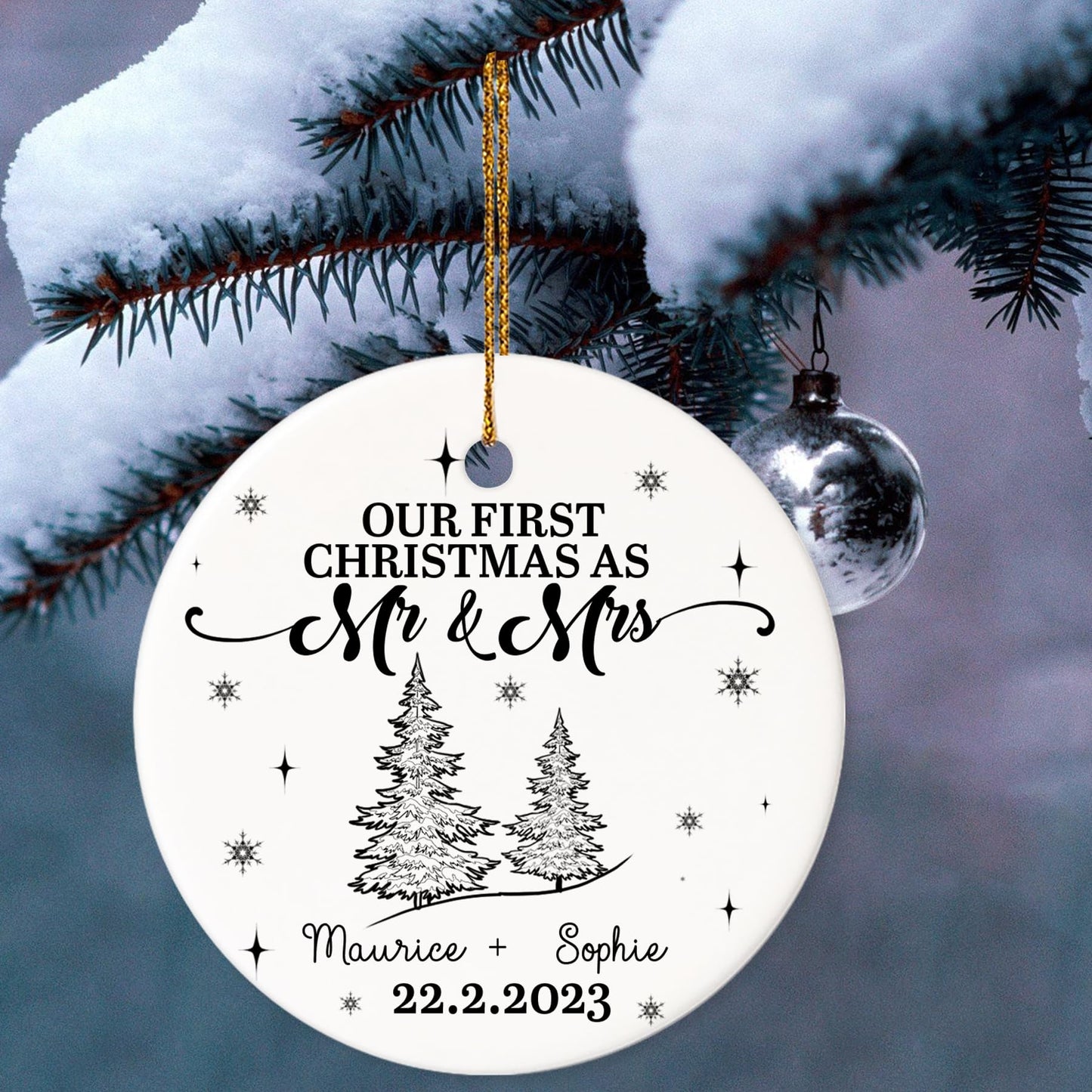 Our First Christmas as Mr. and Mrs. Ornament, Wedding Gifts for Couple Bride and Groom, 1st Christmas Married Ornaments, 2023 Christmas Tree Decoration, Bridal Shower Gift, Newlywed Gift