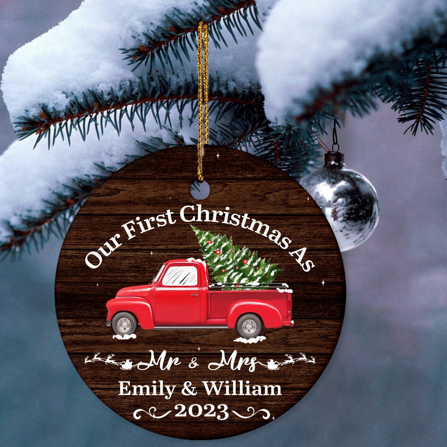 Our First Christmas as Mr. and Mrs. Ornament, Wedding Gifts for Couple Bride and Groom, 1st Christmas Married Ornaments, 2023 Christmas Tree Decoration, Bridal Shower Gift, Newlywed Gift