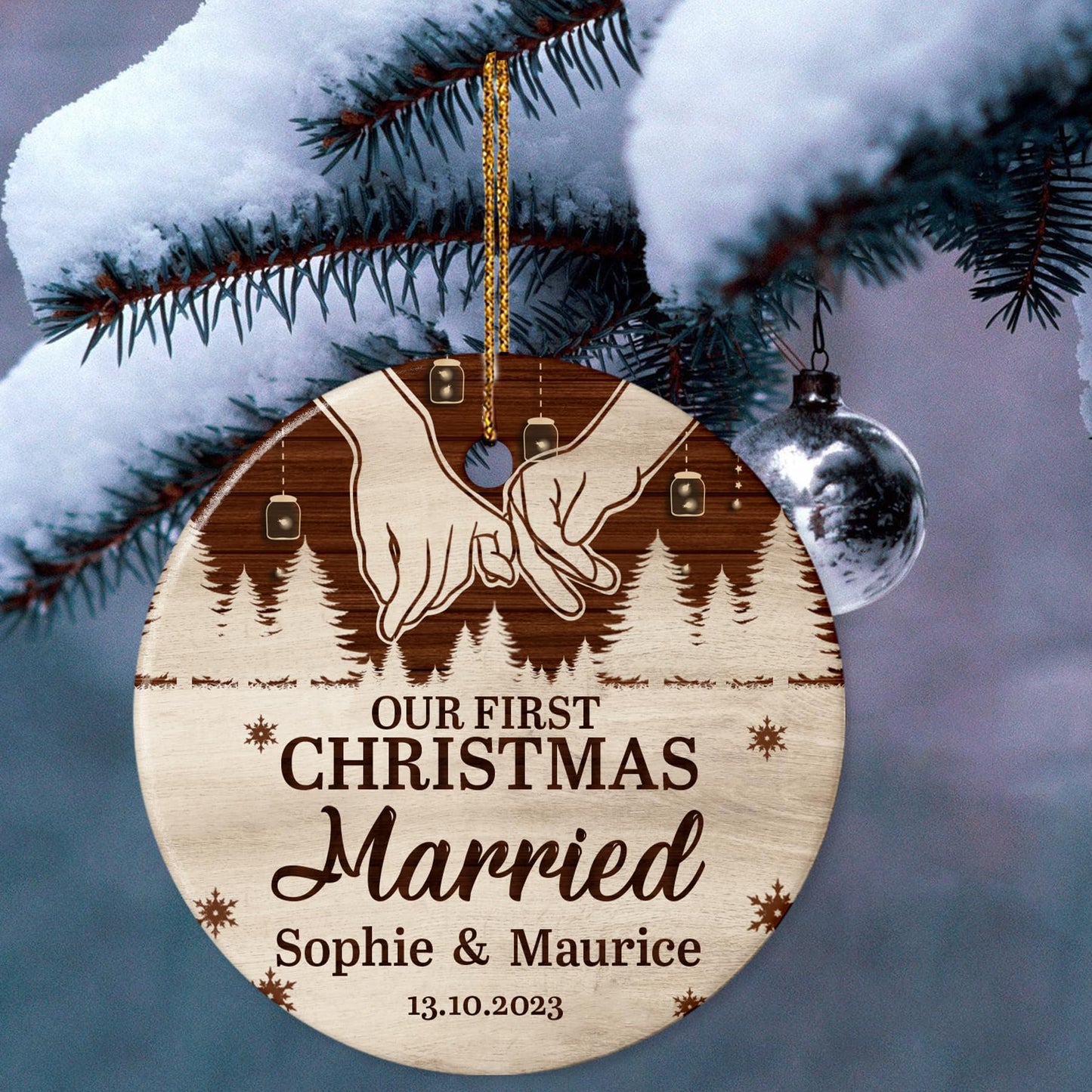 Our First Christmas as Mr. and Mrs. Ornament, Wedding Gifts for Couple Bride and Groom, 1st Christmas Married Ornaments, 2023 Christmas Tree Decoration, Bridal Shower Gift, Newlywed Gift