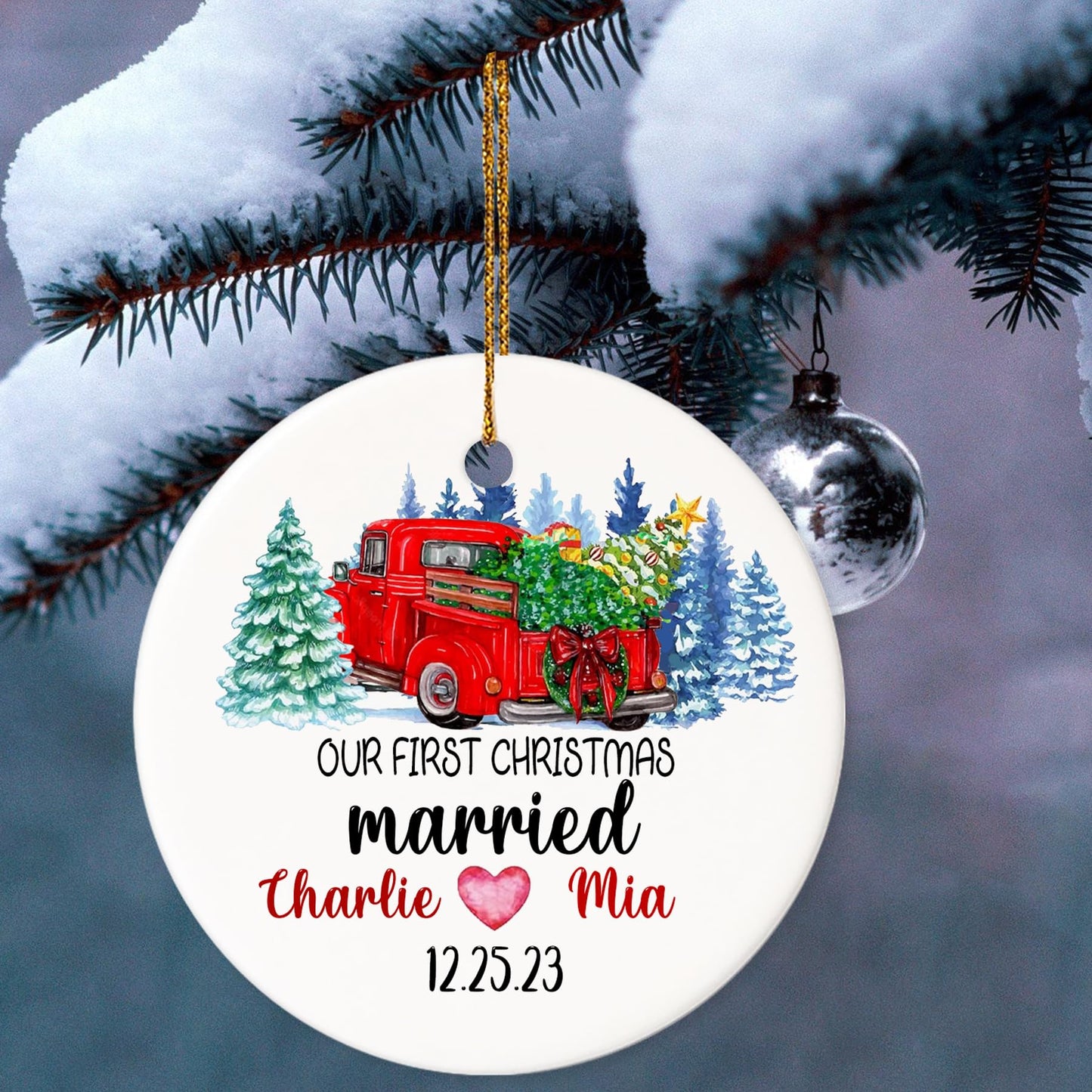 Our First Christmas as Mr. and Mrs. Ornament, Wedding Gifts for Couple Bride and Groom, 1st Christmas Married Ornaments, 2023 Christmas Tree Decoration, Bridal Shower Gift, Newlywed Gift