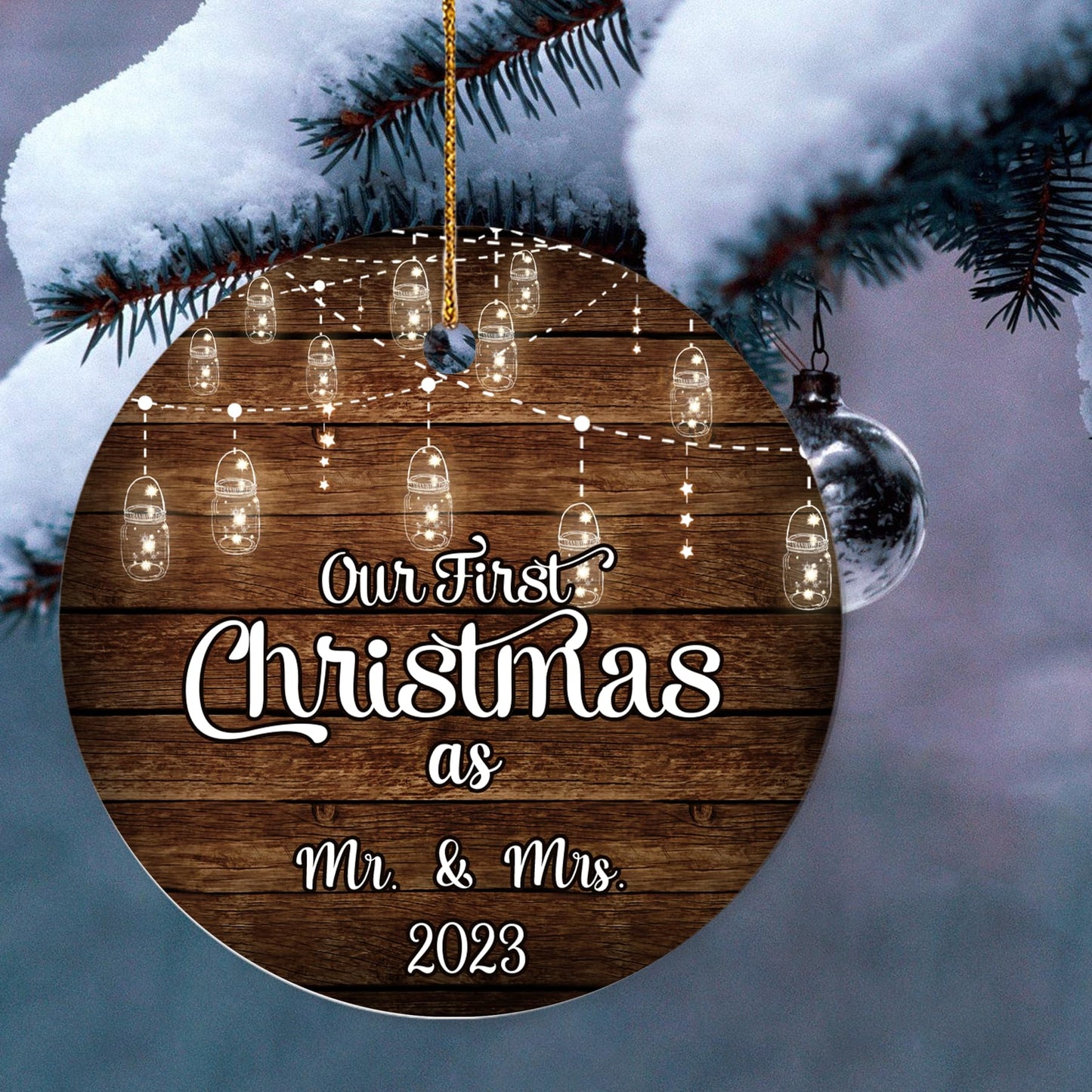 Our First Christmas as Mr. and Mrs. Ornament, Wedding Gifts for Couple Bride and Groom, 1st Christmas Married Ornaments, 2023 Christmas Tree Decoration, Bridal Shower Gift, Newlywed Gift