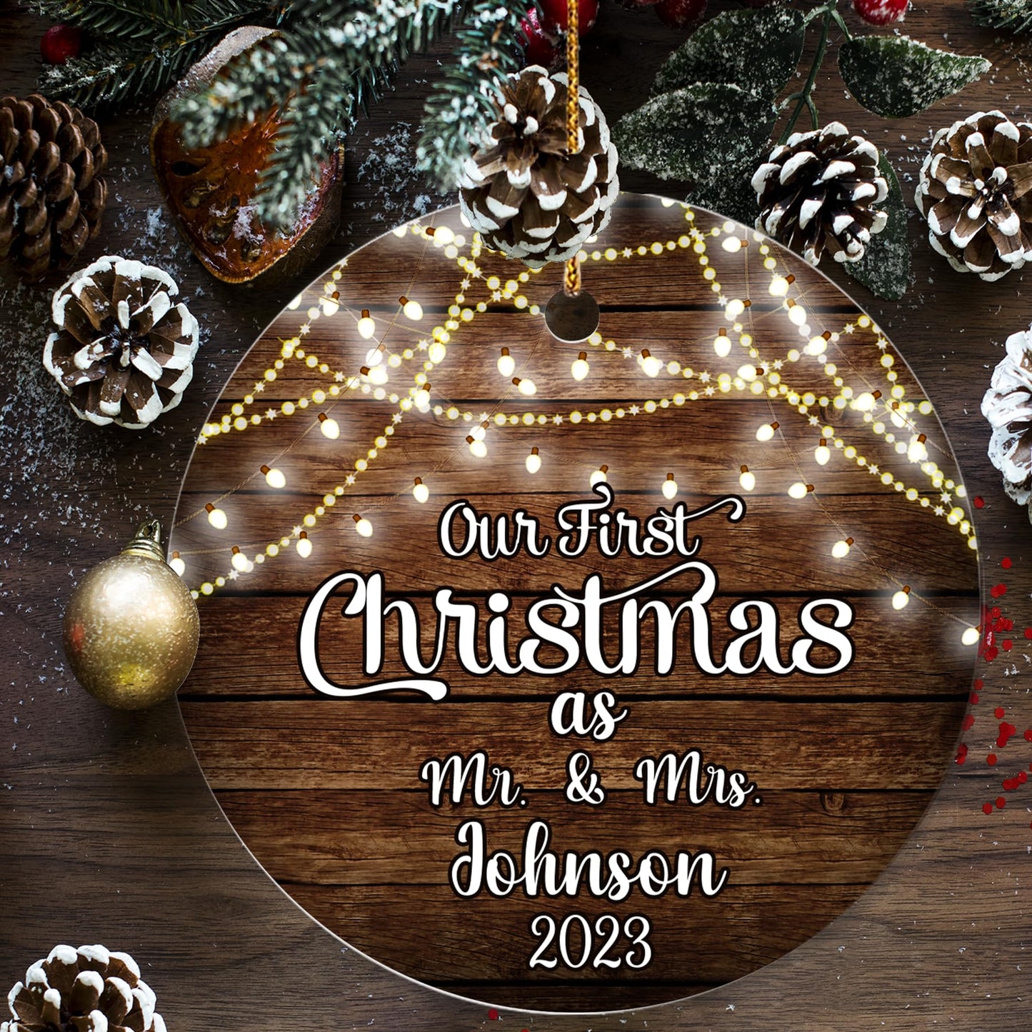 Our First Christmas as Mr. and Mrs. Ornament, Wedding Gifts for Couple Bride and Groom, 1st Christmas Married Ornaments, 2023 Christmas Tree Decoration, Bridal Shower Gift, Newlywed Gift